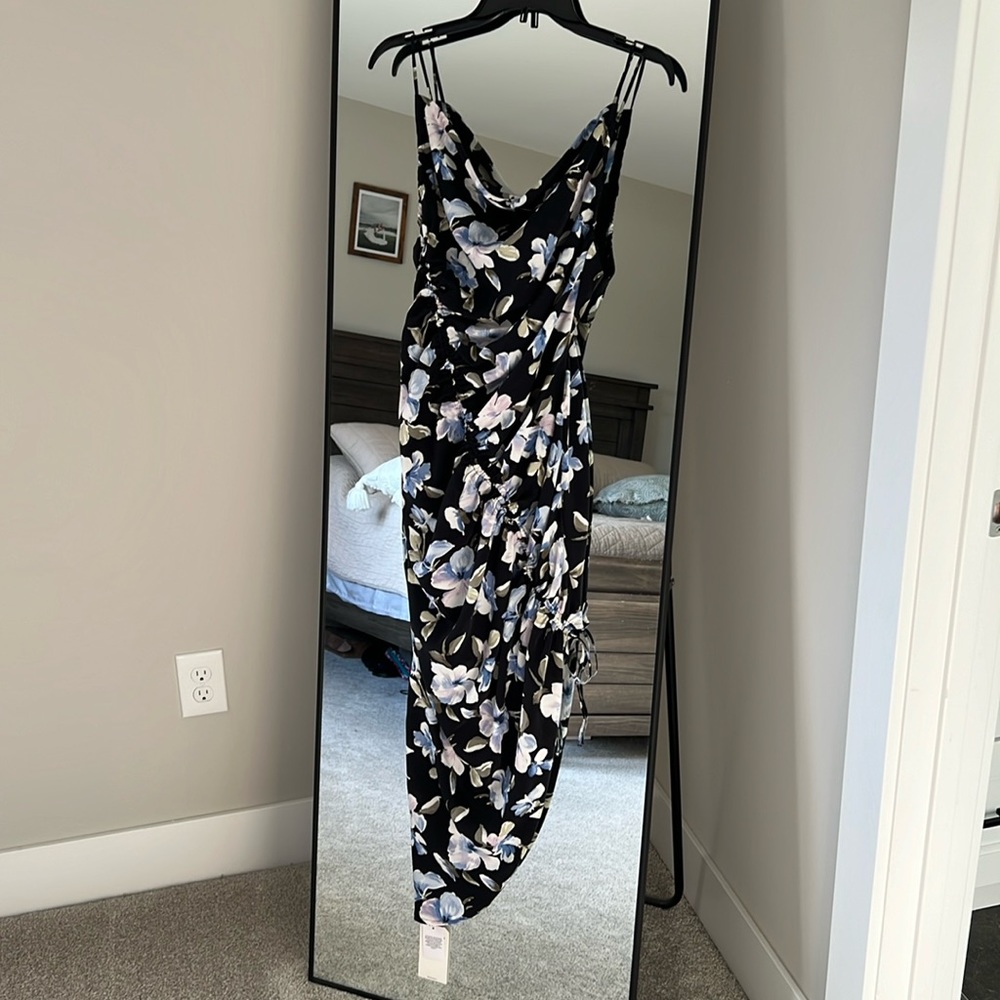 Abercrombie &Fitch: Size Small/Tall. Black Floral Satin Dress.